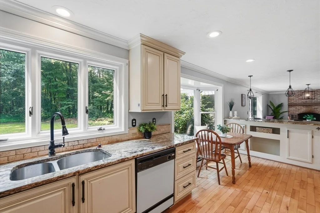 Photo of 202 Baldwin St
