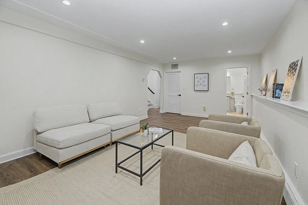 Photo of 25 Cynthia Road