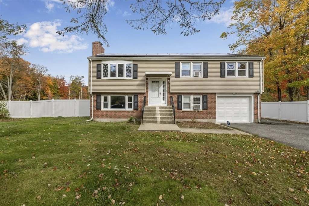 Photo of 13 Sandy Brook Rd