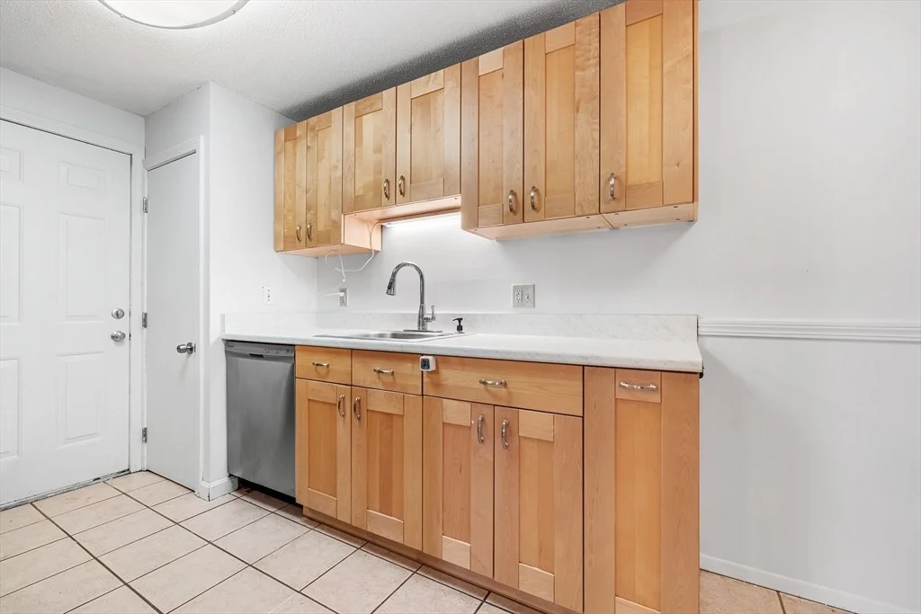 Photo of Unit 2 at 2 Walden Dr