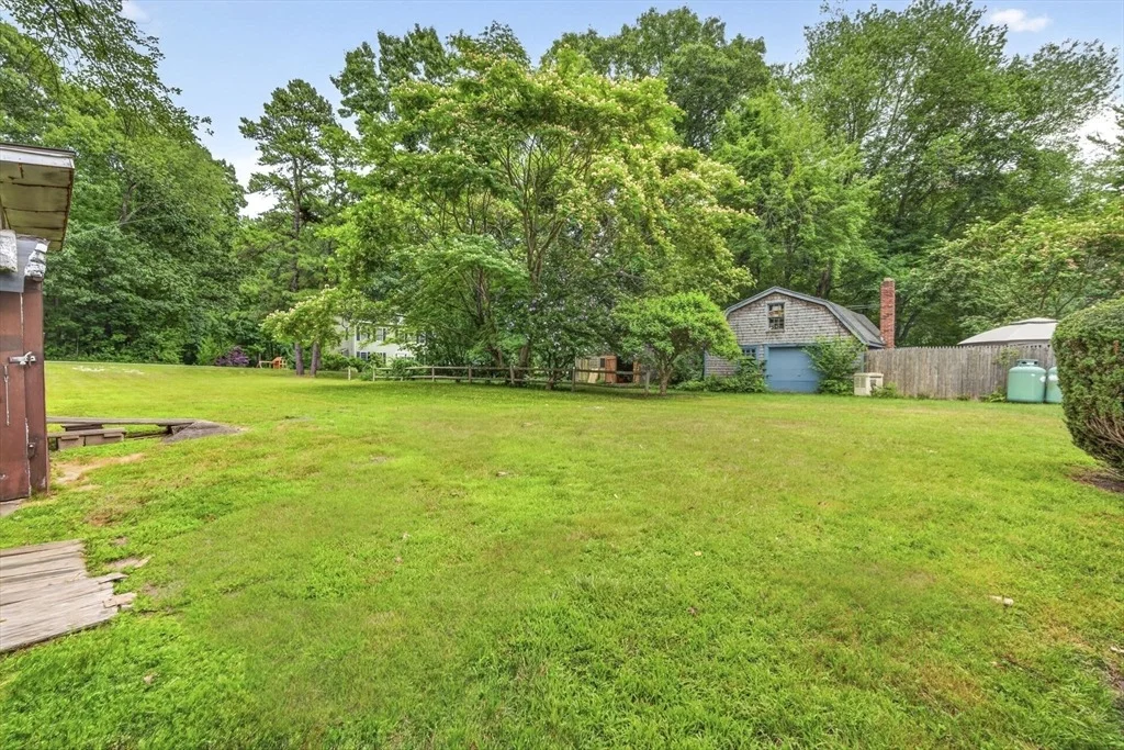 Photo of 42 Cottage Dr