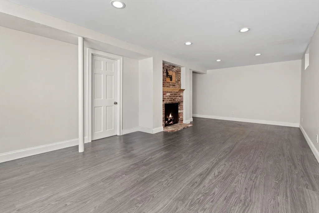 Photo of 15 Rowley Rd