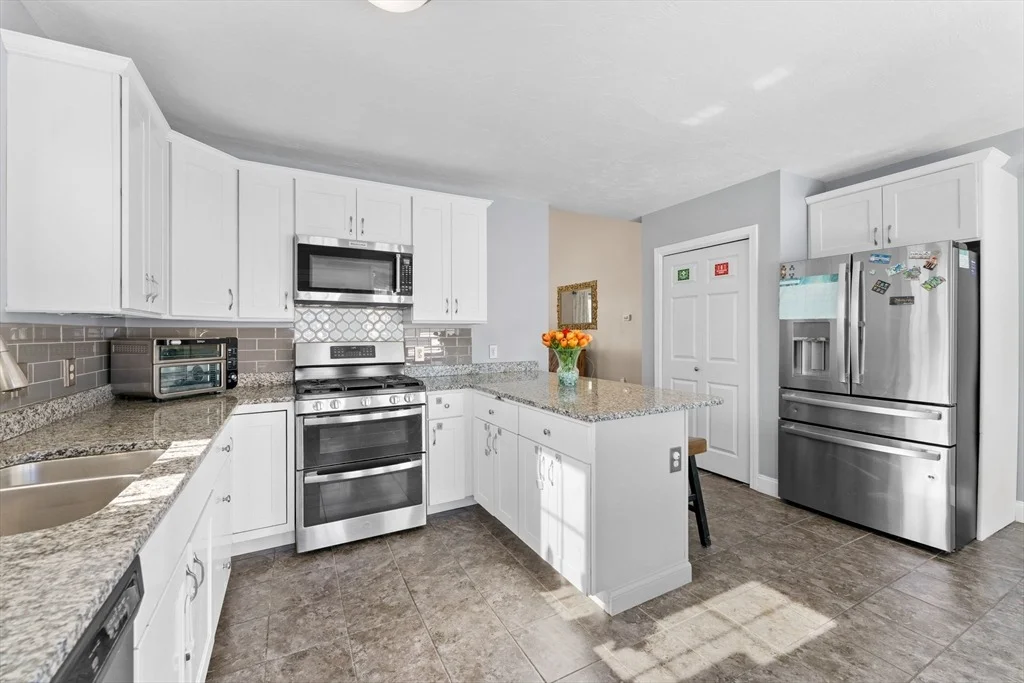 Photo of 3 Parkview Ln