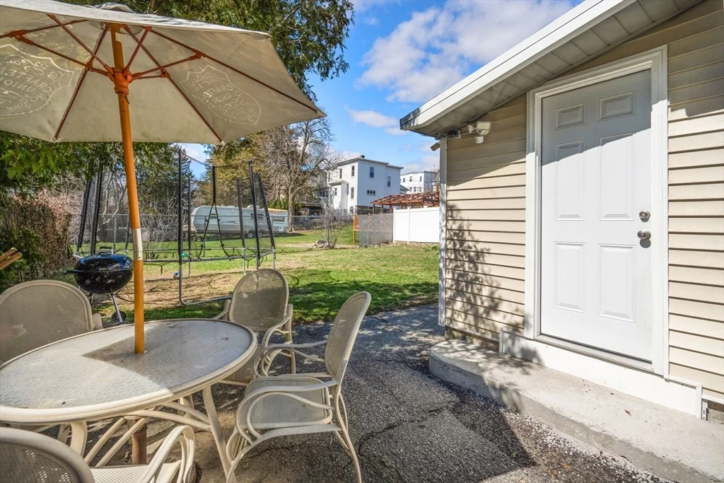 Photo of 84 Howard Street