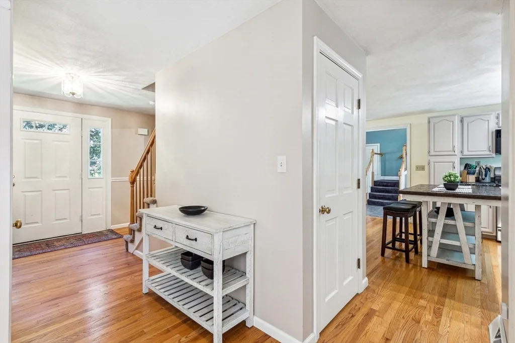 Photo of 2 Strawstone Ln