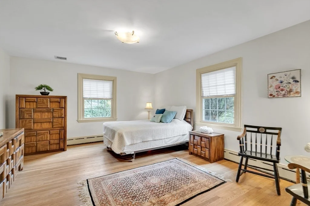 Photo of 6 Oakland Circle