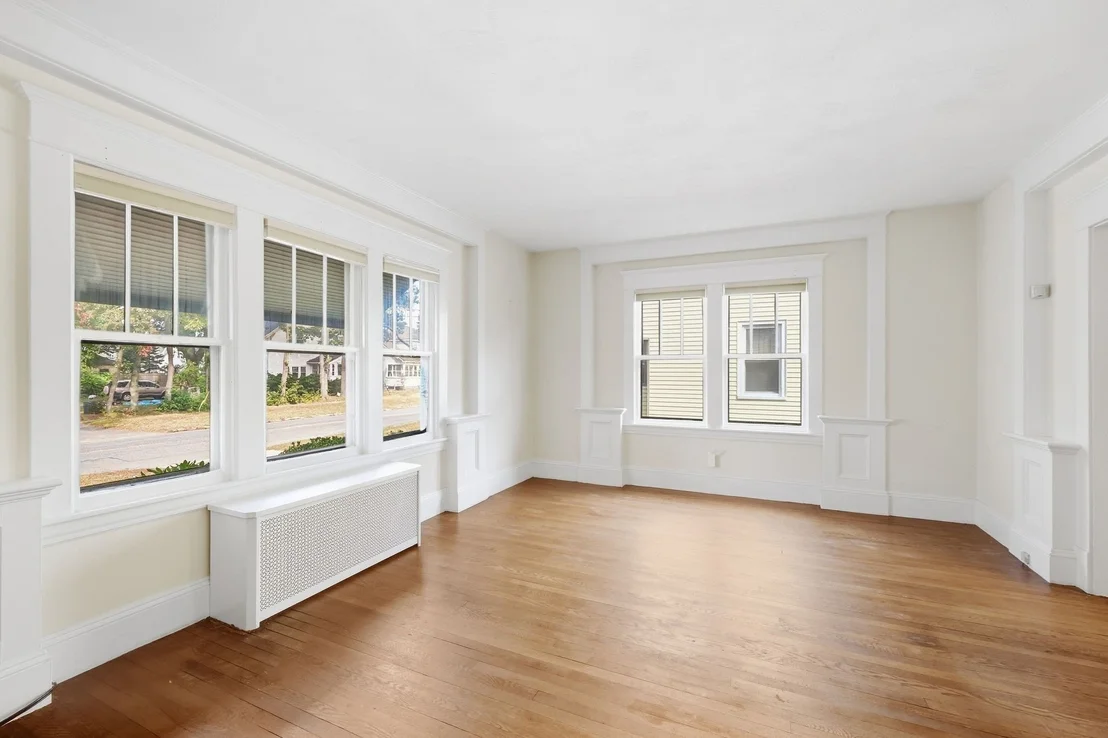 Photo of 35 Rimmon Ave