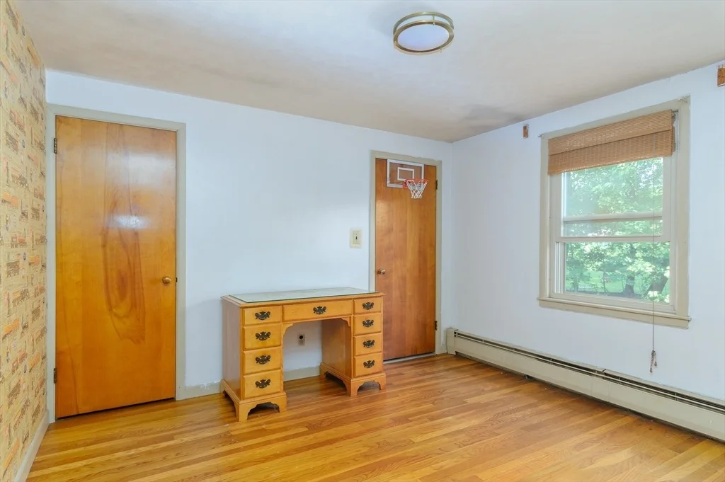 Photo of 93 Longmeadow Ave
