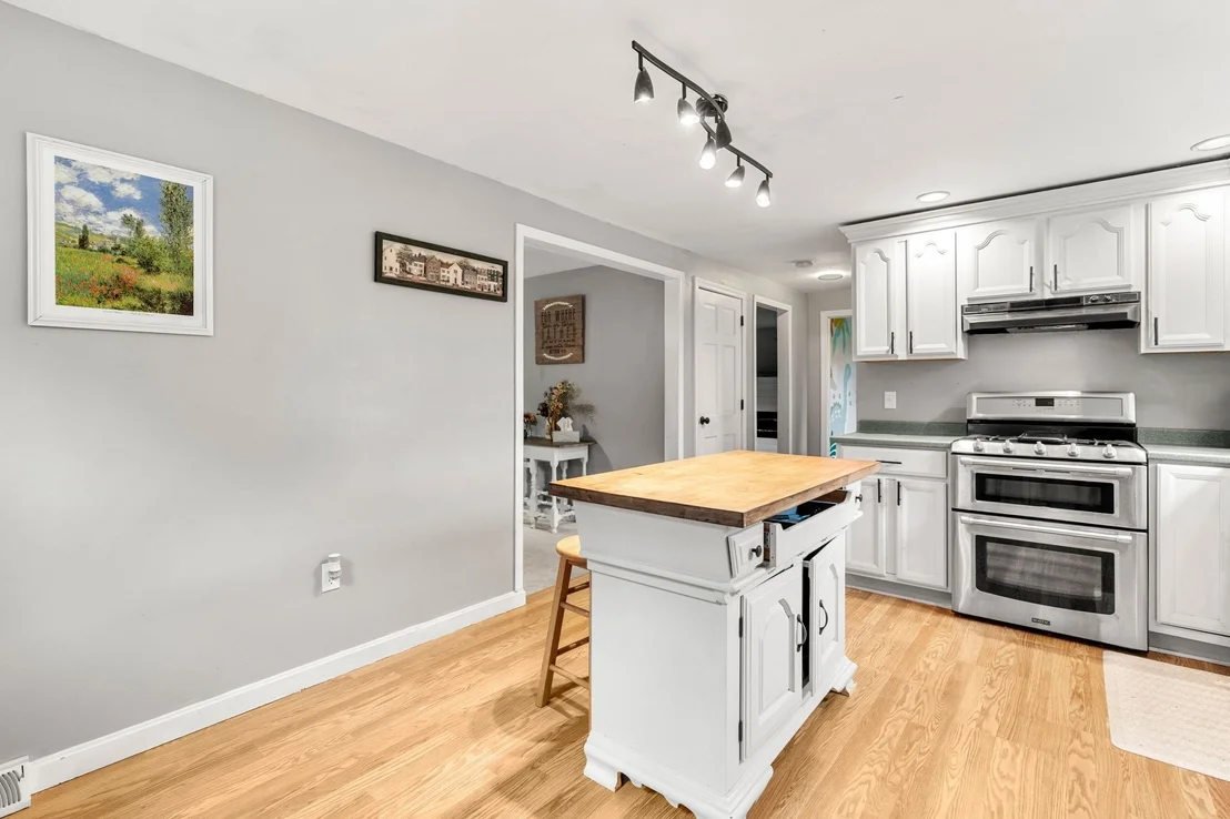 Photo of 71 Mason