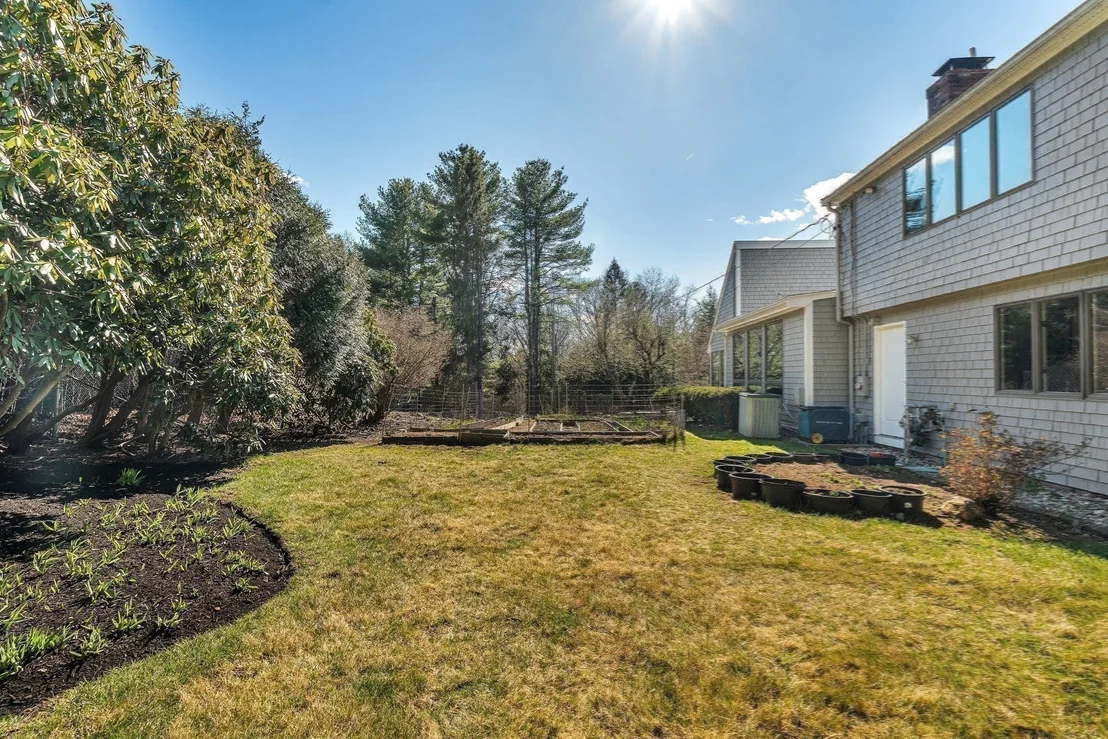 Photo of 39 Kings Grant Rd