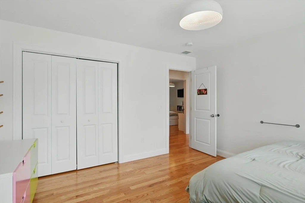 Photo of 4 Willow Brook Lane