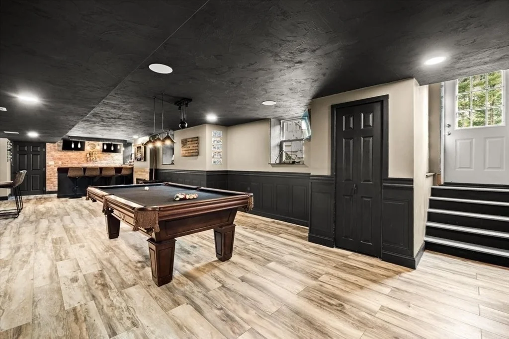 Photo of 8 Paddock Cir