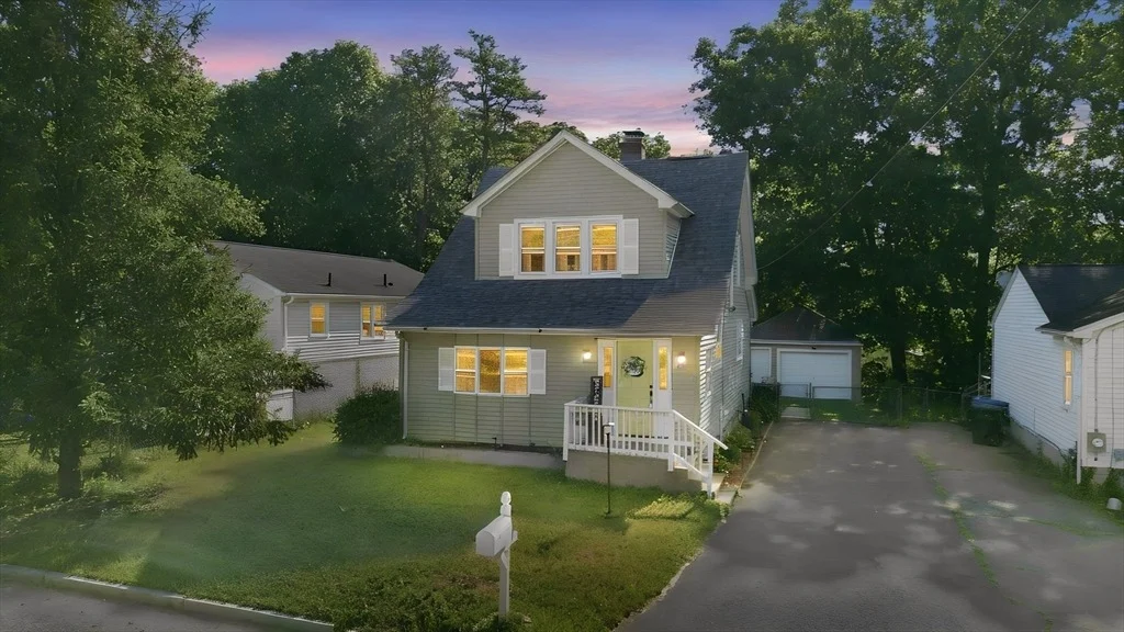 Photo of 87 Lakevilla Ave