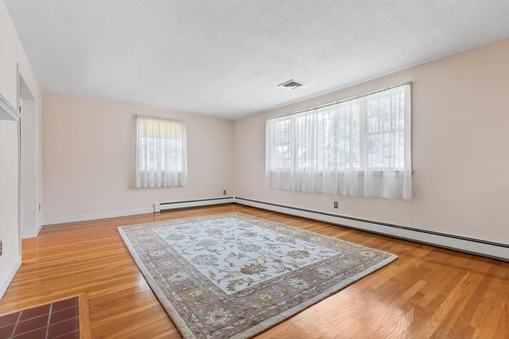 Photo of 7 Hickory Lane