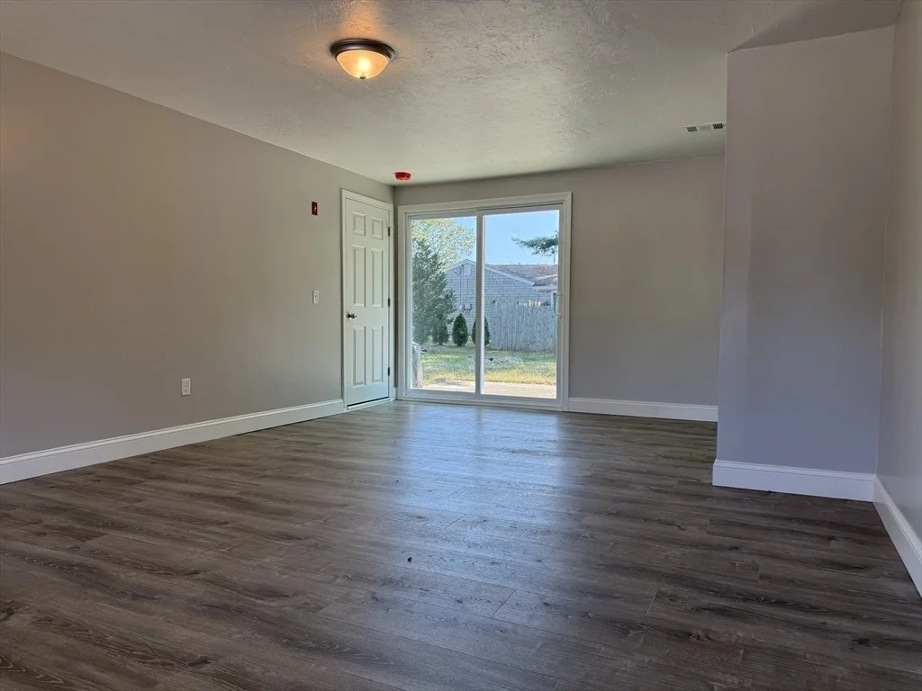 Photo of 7 Terry Ln E
