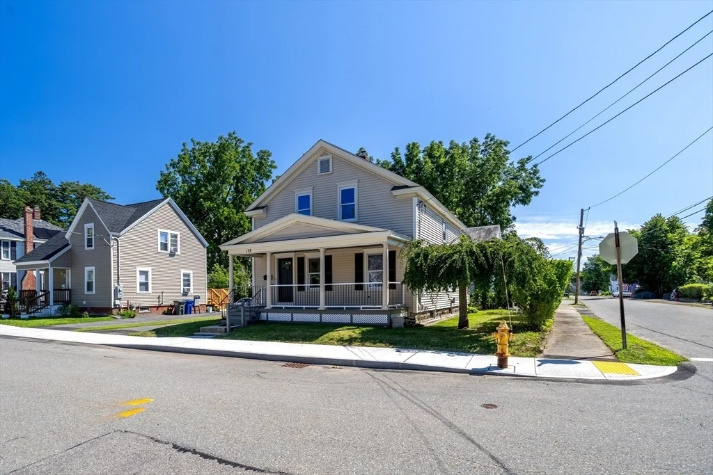 Photo of 178 Walnut St