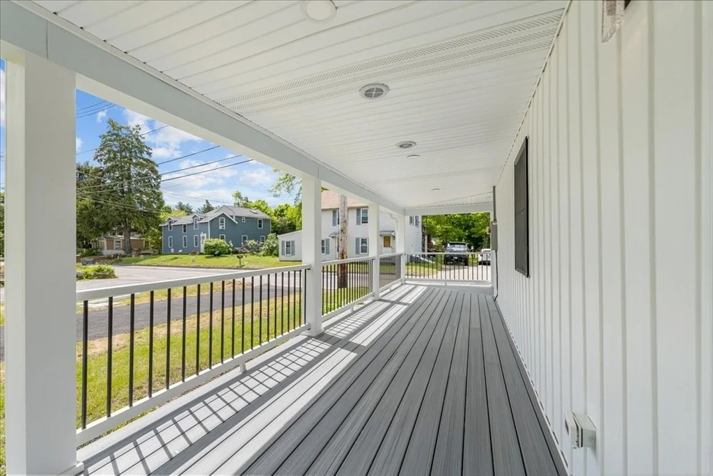 Photo of 1009 Point Rd