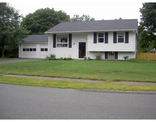 Photo of 13 Chandler Dr