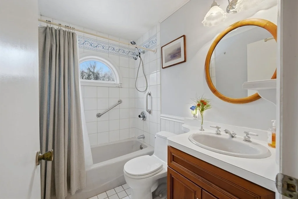Photo of 48 Shawsheen Rd