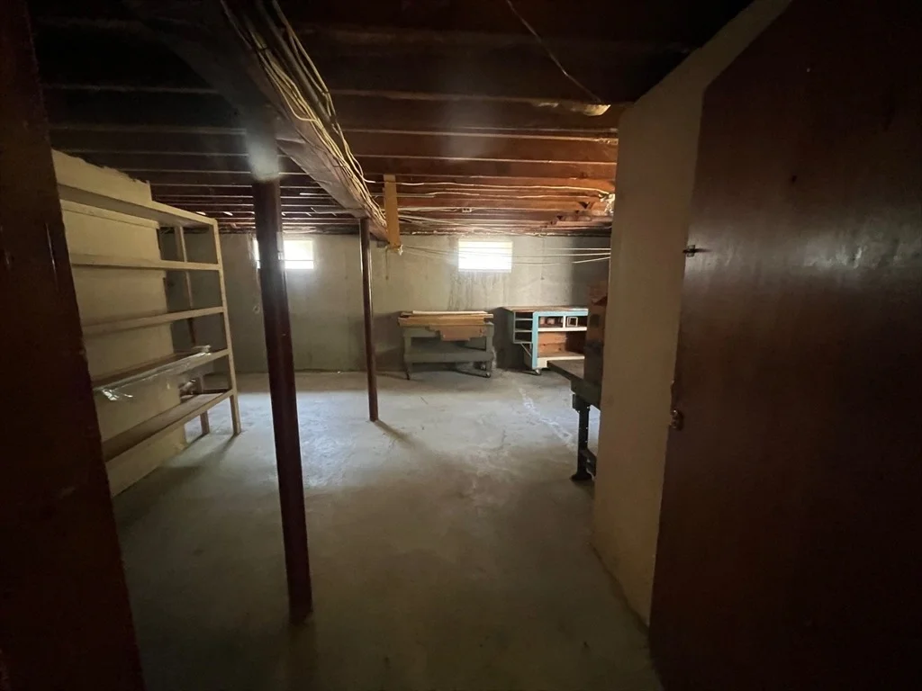 Photo of 17 Silver St Ext