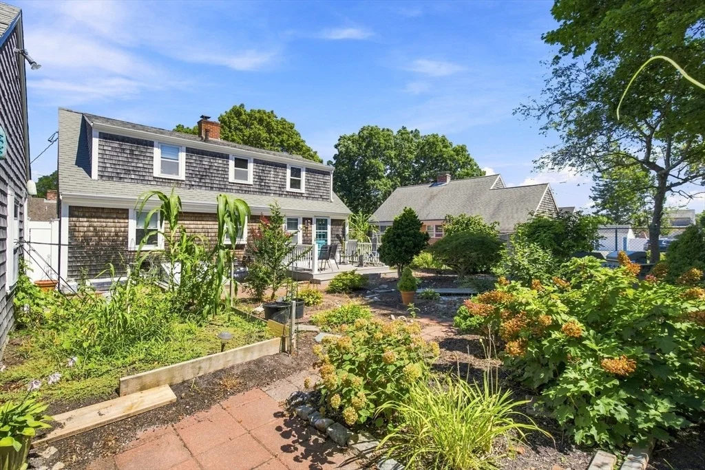 Photo of 35 Walnut St