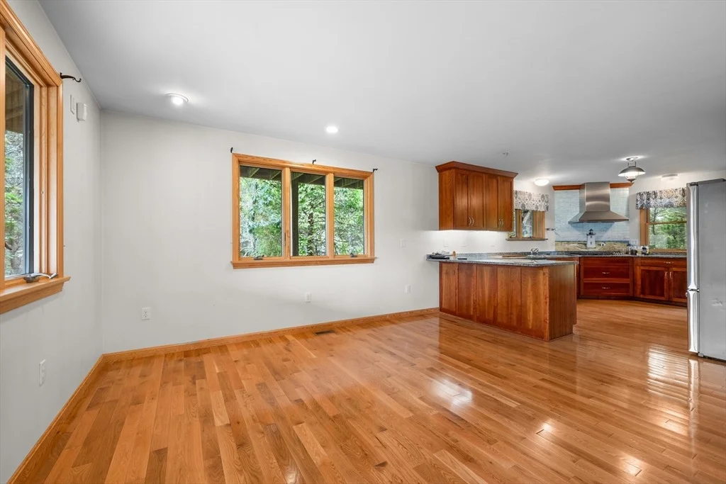 Photo of 9 Priest Rd