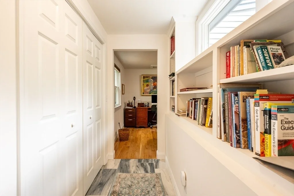 Photo of 239 Whistleberry Dr