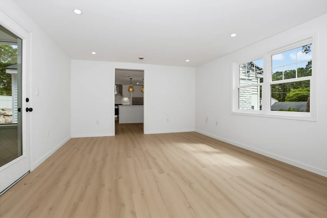 Photo of 33 Cheryl Ln