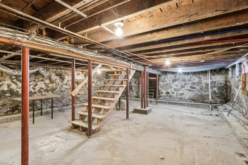 Photo of 72 Canton Street