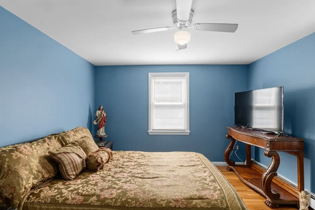 Photo of 136 Phillips Ave