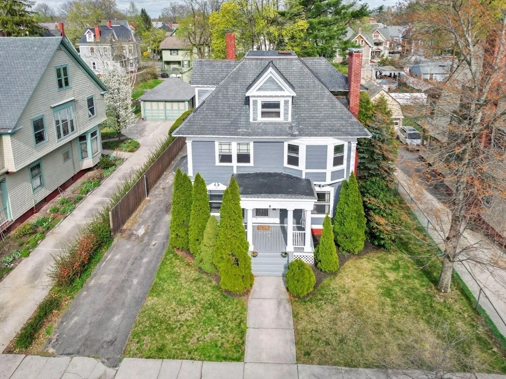 Photo of 227 Forest Park Ave