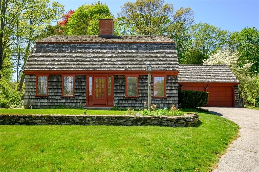 Photo of 577 Main Street