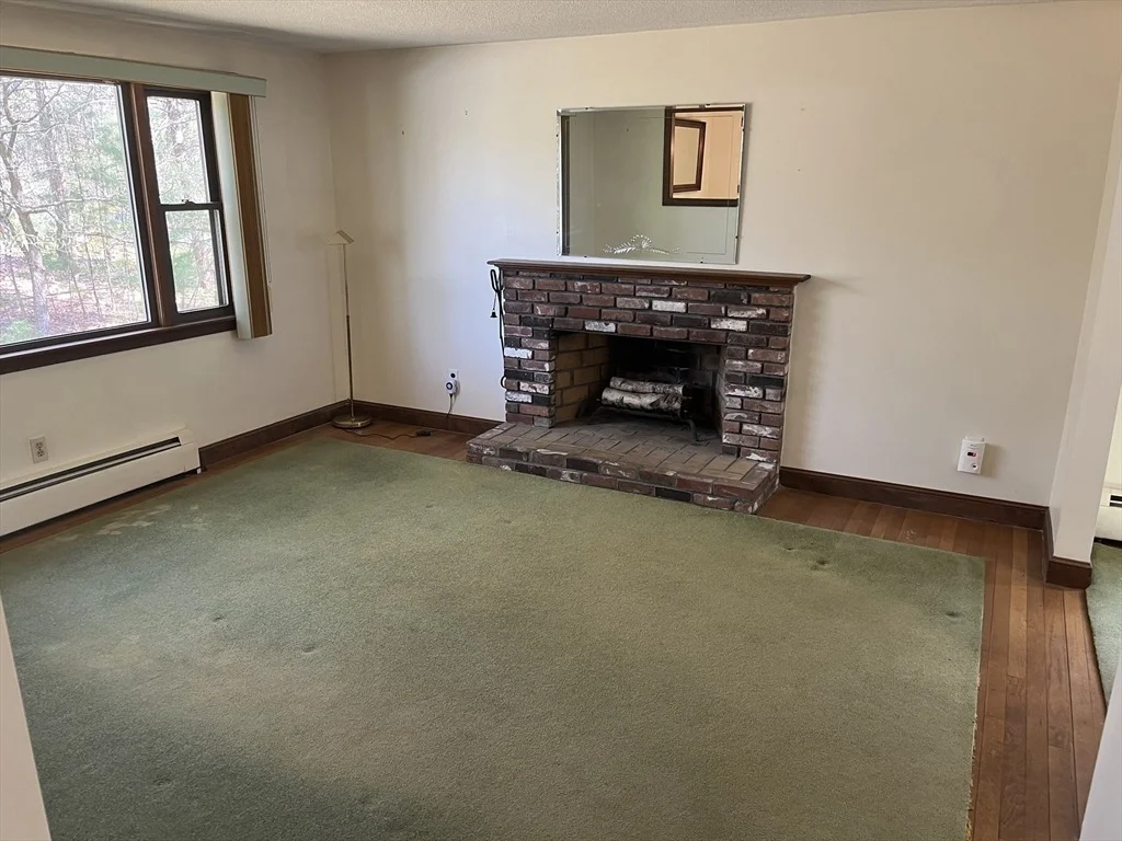 Photo of 291 Ware Street