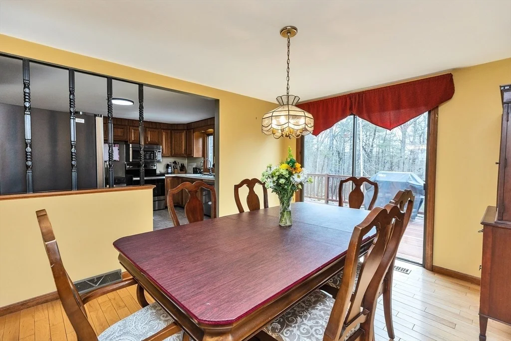 Photo of 22 Taschereau Blvd.