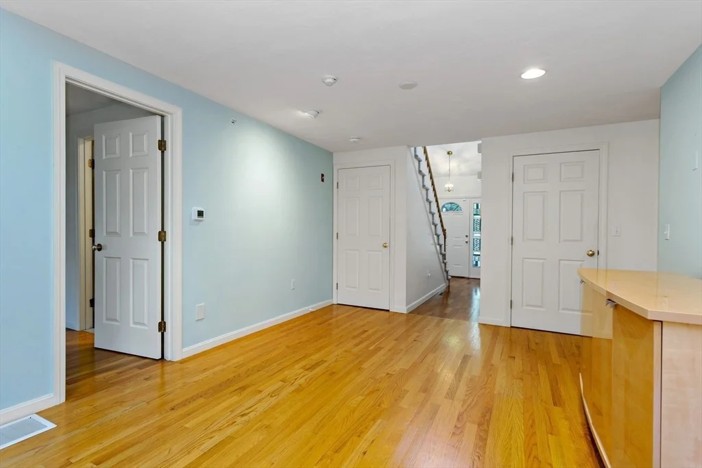 Photo of Unit 19 at 19 Executive Dr