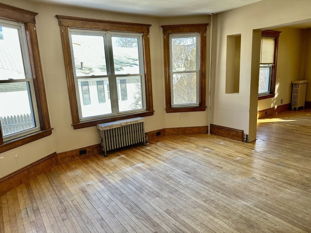 Photo of 8 Ferdinand St.