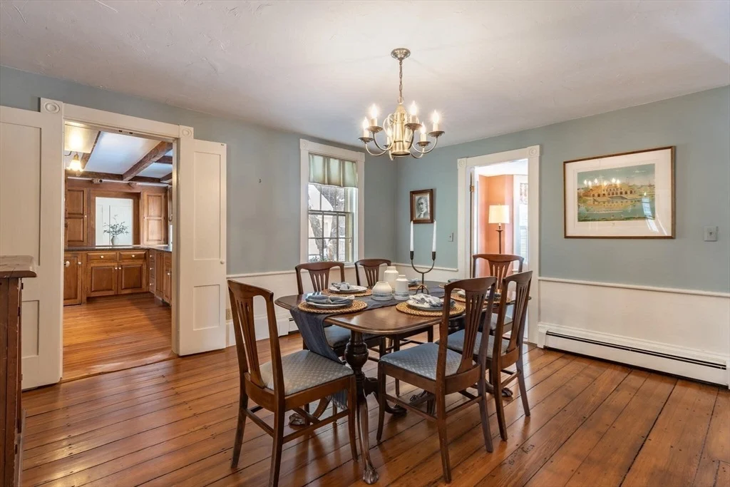 Photo of 520 Dutton Rd