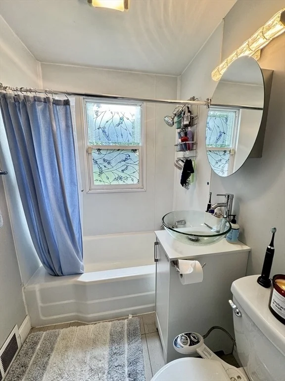 Photo of 169 Beauchamp Ter