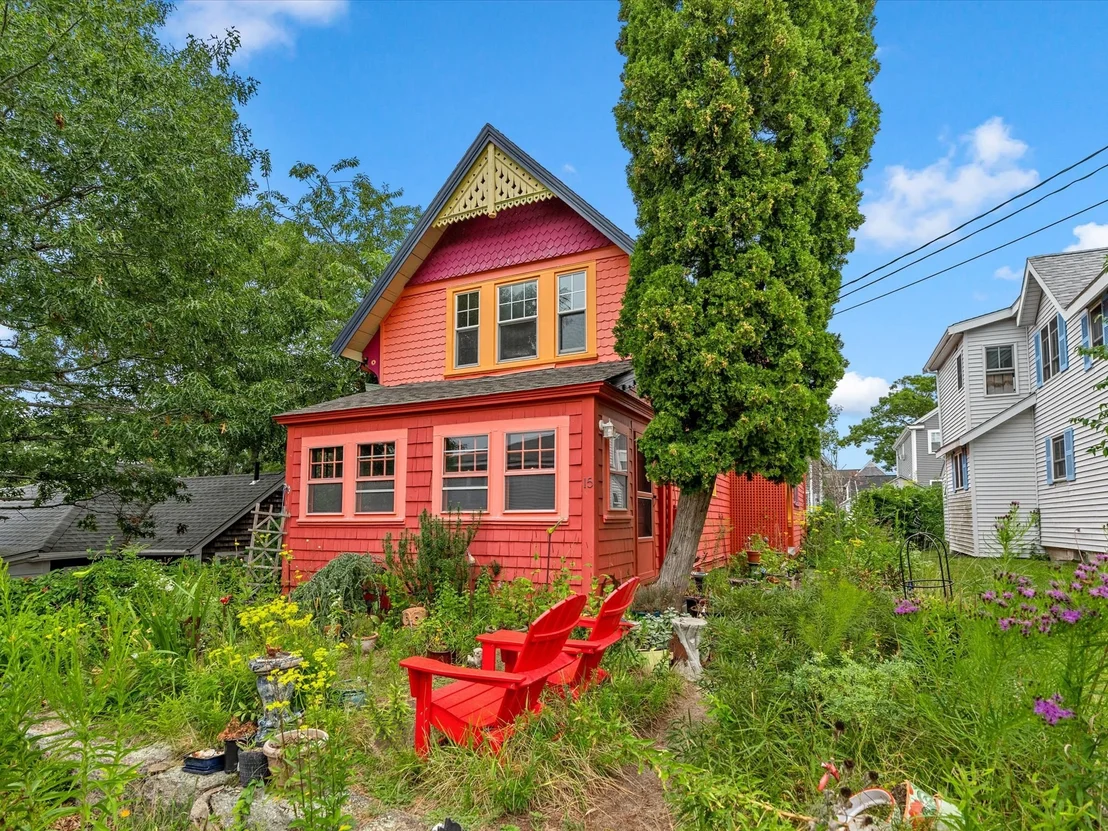 Photo of 15 3rd St