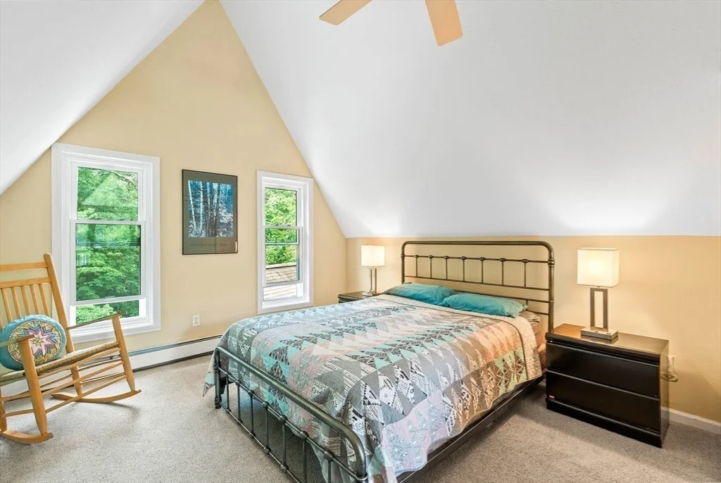 Photo of 76 Beaver Rd