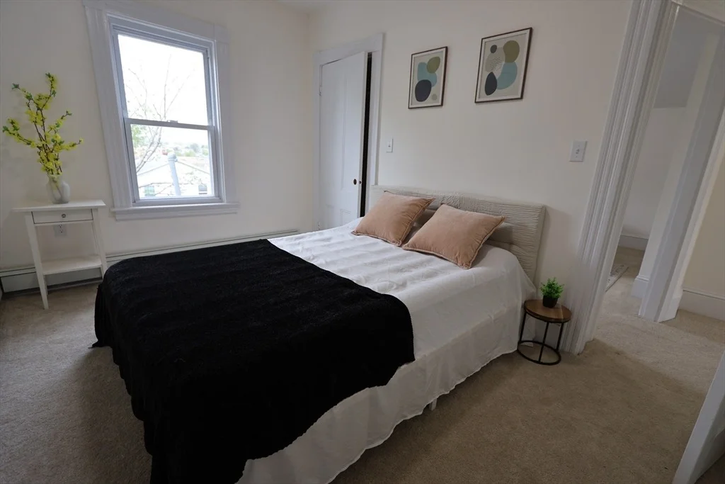 Photo of 331 Proctor Ave
