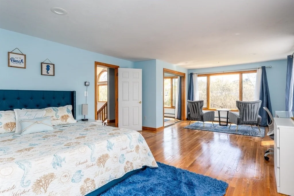 Photo of 33 Island View Rd