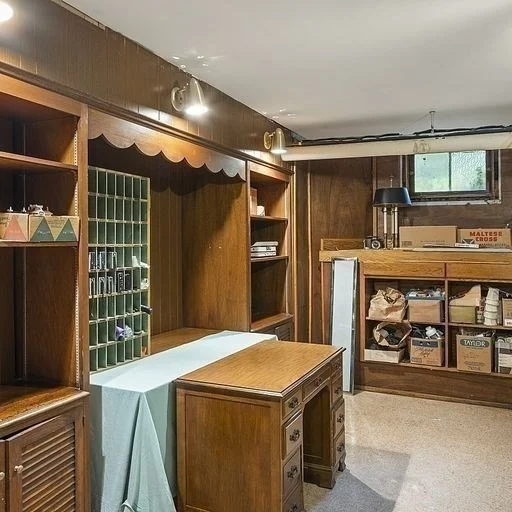 Photo of 1179 Main St