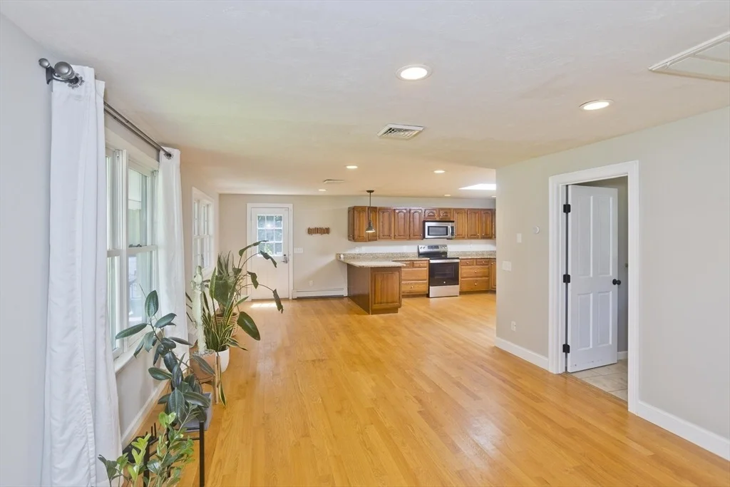 Photo of 37 Cooper Rd