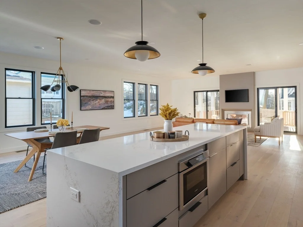 Photo of 32 Kimball Beach Rd