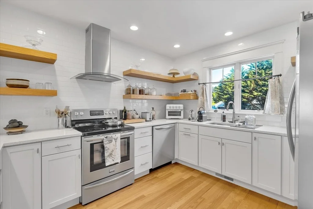 Photo of 236 Pine Ridge Road