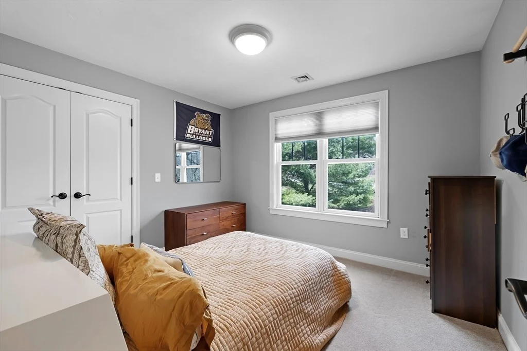 Photo of 9 Great Acres Dr
