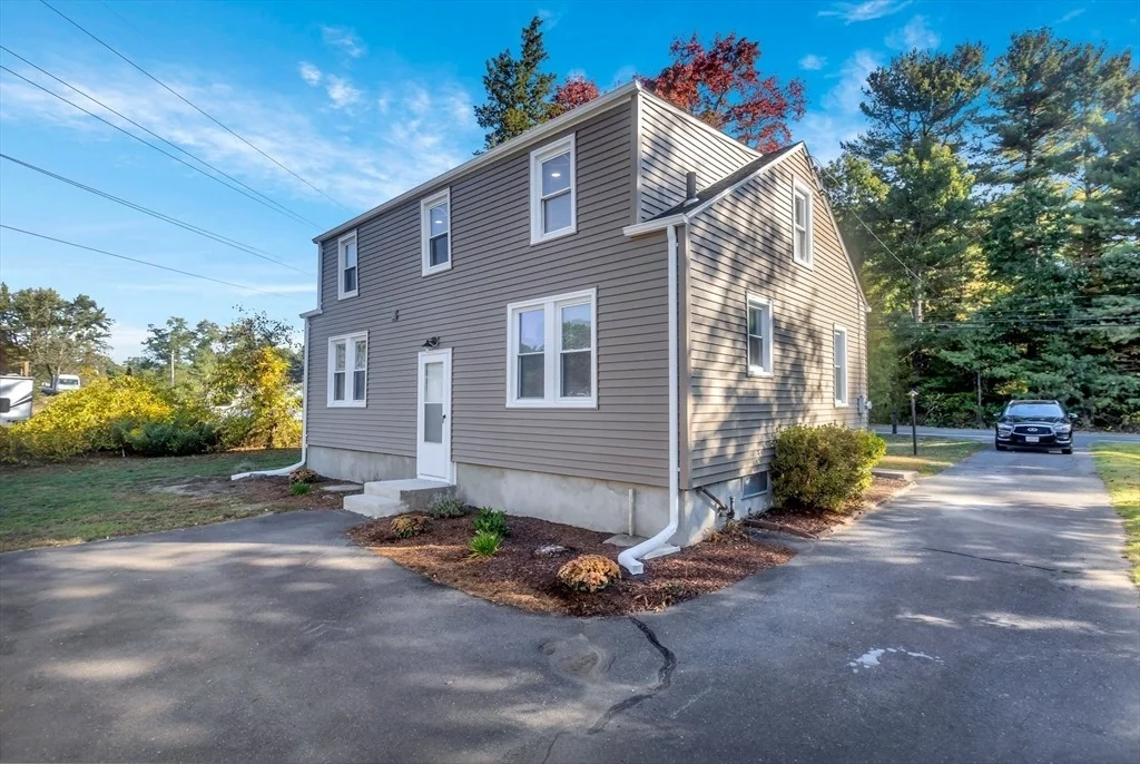 Photo of 194 Lockhouse Rd