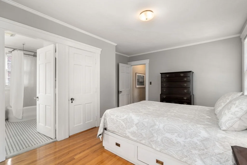 Photo of 44 Metcalf St