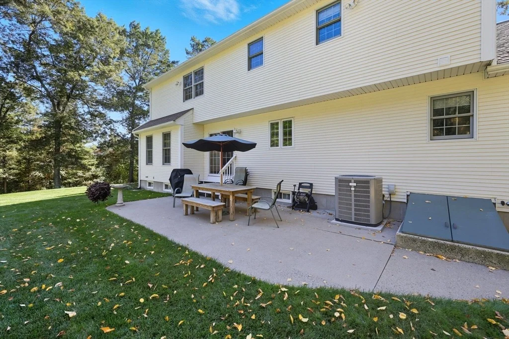 Photo of 20 Great Brook Dr